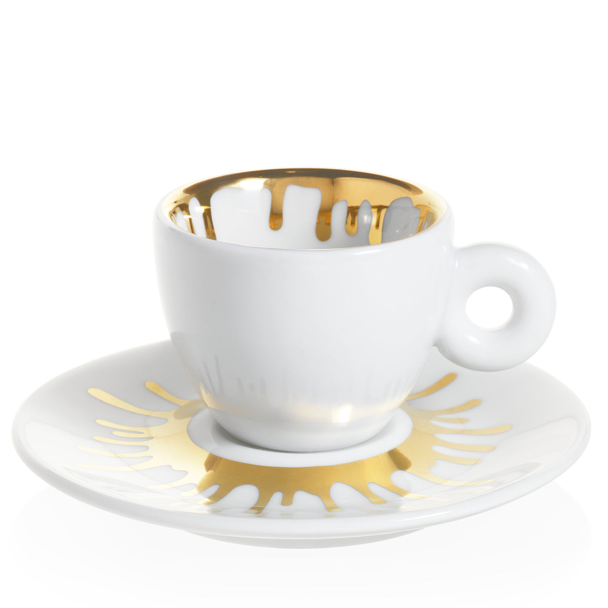 http://www.wholelattelove.com/cdn/shop/products/AiWeiwei-EspressoGold_e44d2d76-8a79-4c4a-93e4-9ba011b08e3e.jpg?v=1634767753&width=1200