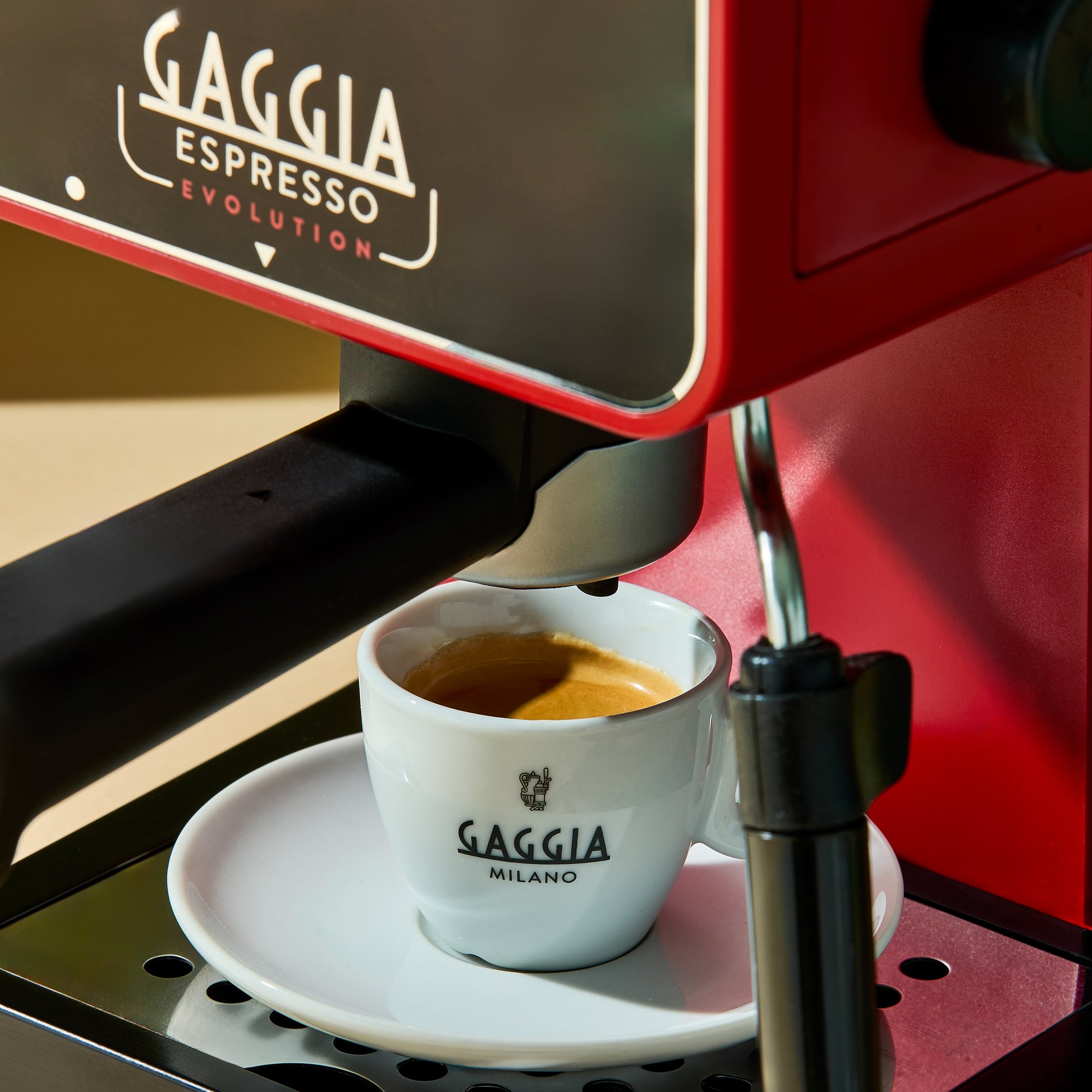 Gaggia Espresso Evolution Shot on Drip Tray Lava Red || Lava Red