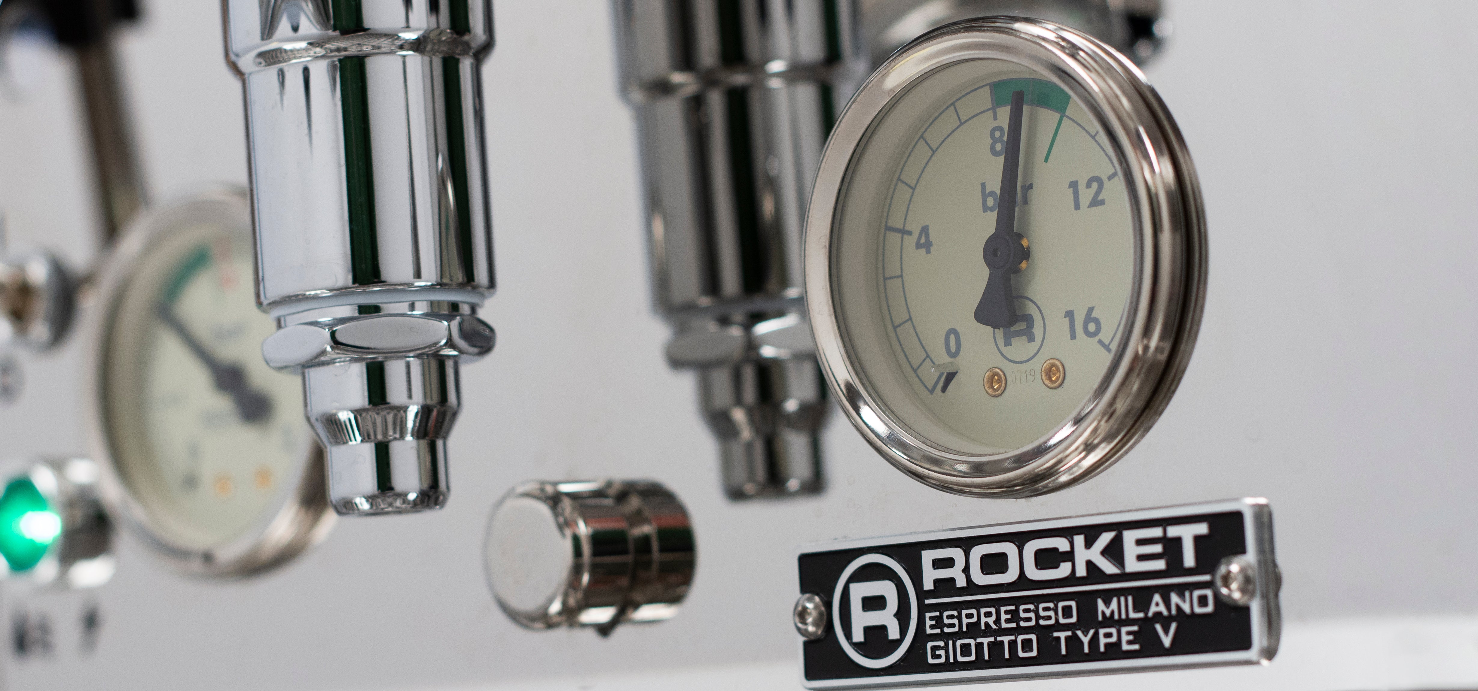 Rocket Espresso Giotto Cronometro V Espresso Machine – Whole Latte 