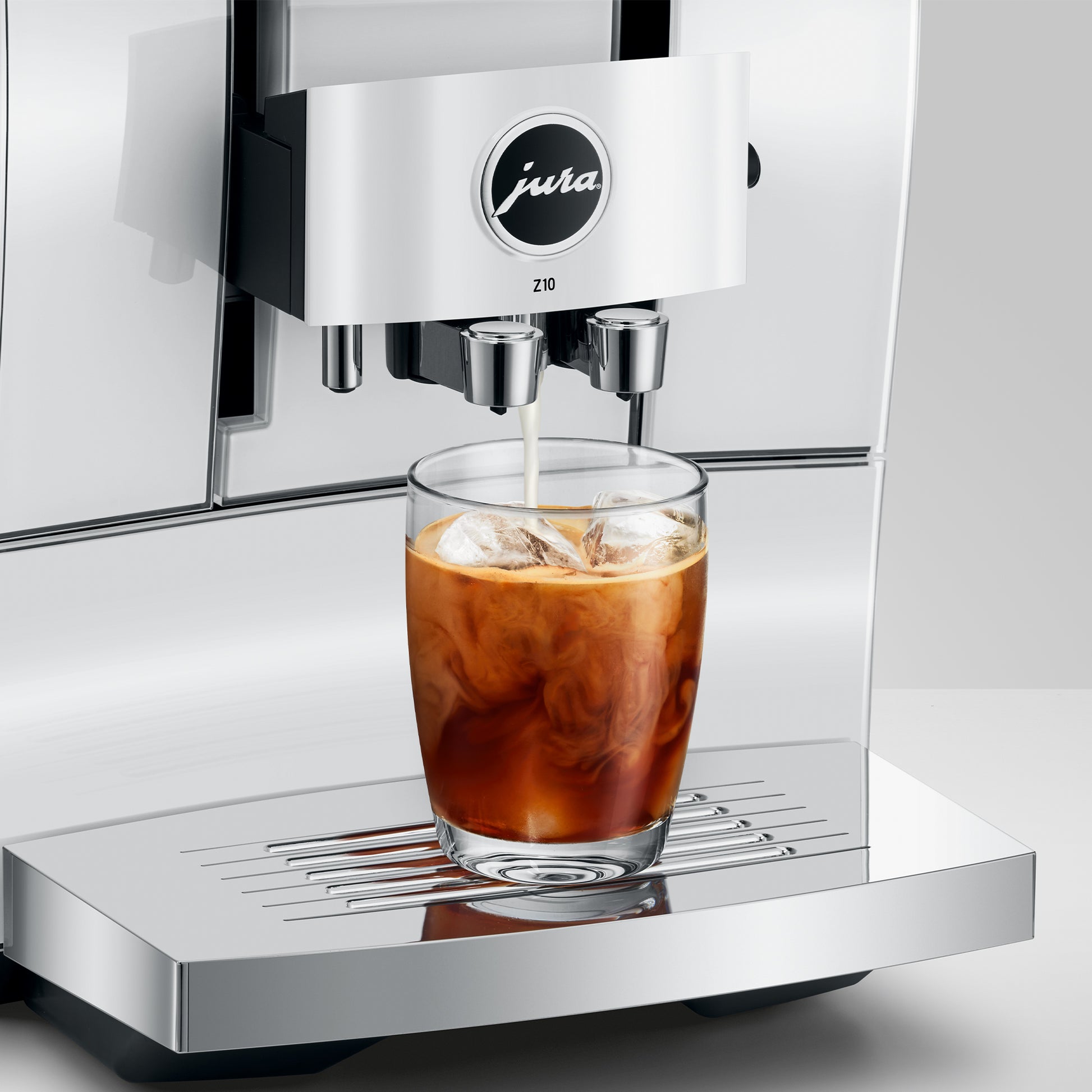 Love Whole Latte in Z10 Espresso Super-Automatic White Diamond Machine – JURA
